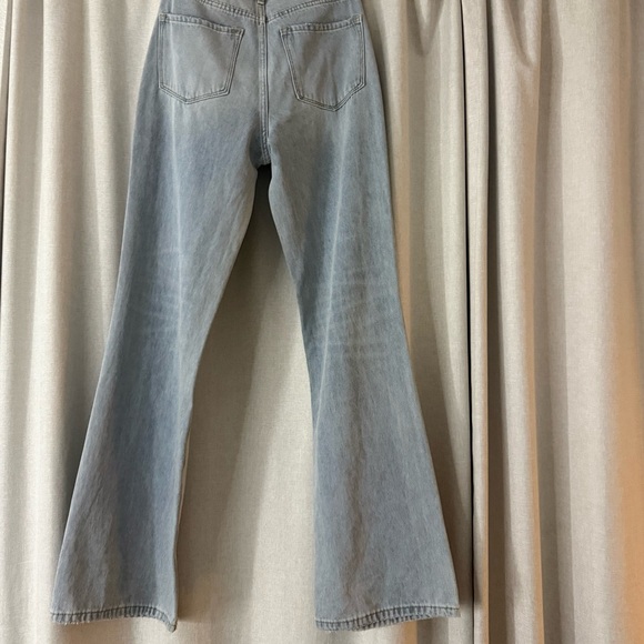 Vervet Light Blue Distressed Jeans - Picture 2 of 2